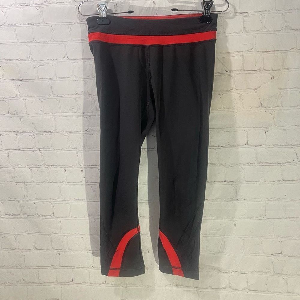 Lululemon Crop Leggings 6 